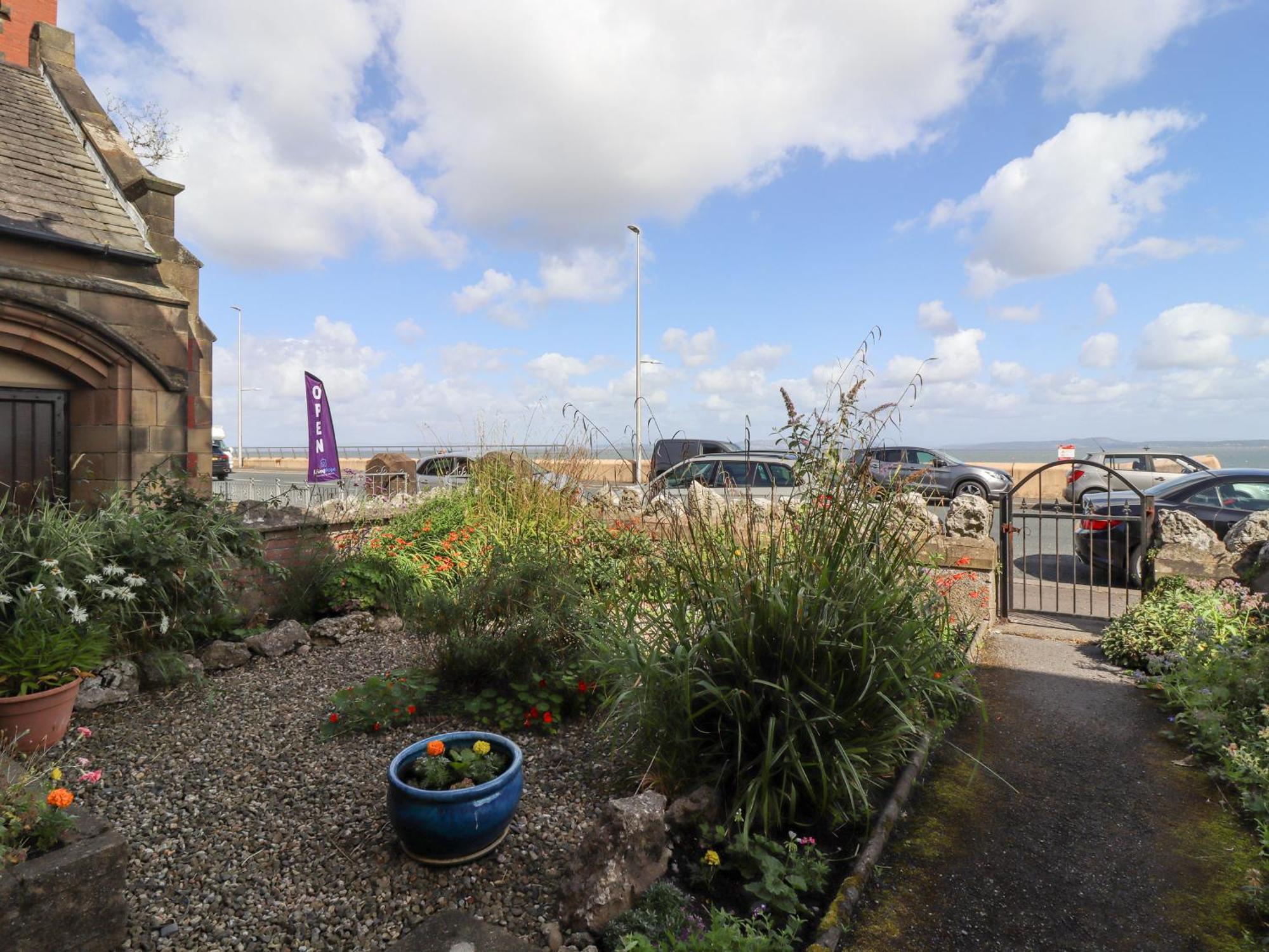 382 On The Bay Morecambe Exterior foto